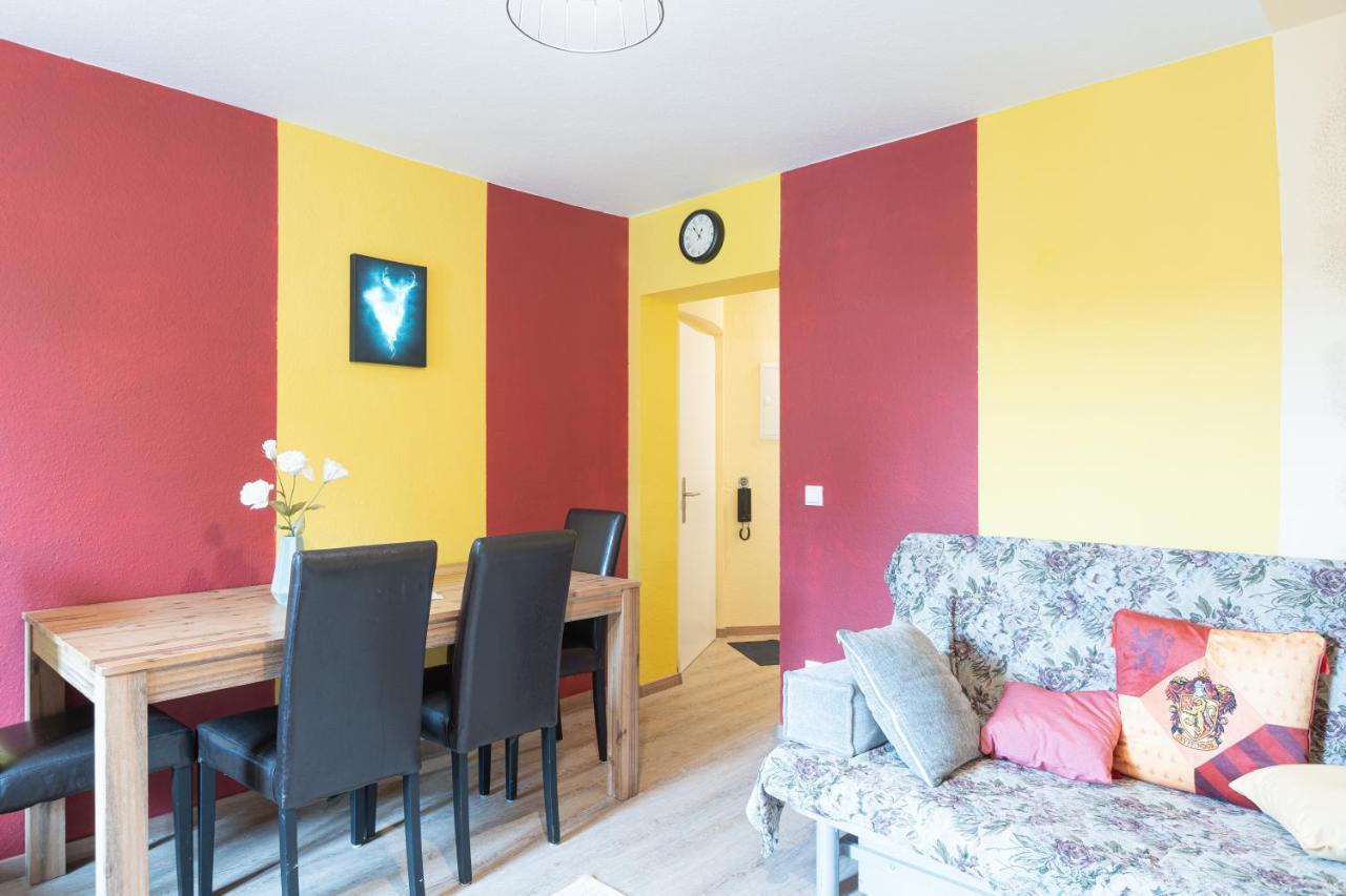 - Magical Harry Potter Apartment In Duisburg - 2 Mins Central Station Hbf - Kingsize Bed & Netflix - Eksteriør bilde